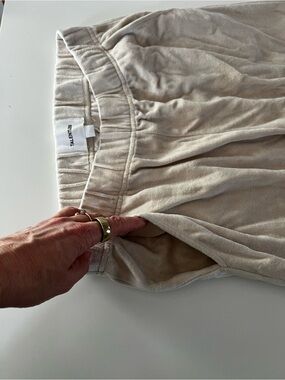 TALENTLESS Cream Plush Elastic Waist Pants